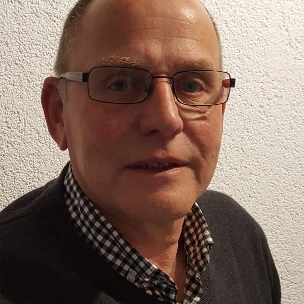 Porträtfoto von Gisbert Pohl