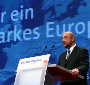 Rede von Martin Schulz während der Europadelegiertenkoferenz am 16. 11. 03 in Bochum
