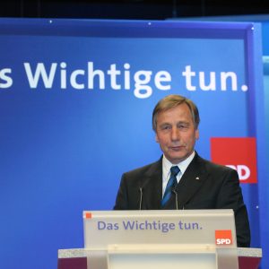 Rede von Wolfgang Clement während des Bundesparteitages in Bochum am 19. 11. 03