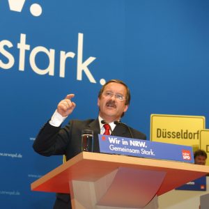 Harald Schartau auf dem Landesparteitag am 14.02.2004