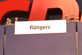 Platz von Jürgen Rüttgers während des CDU Landesparteitages in Siegen am 06. 07. 02