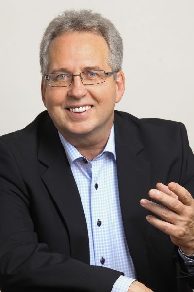Porträtfoto von Jürgen Müller