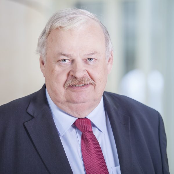 Porträtfoto von Guntram Schneider