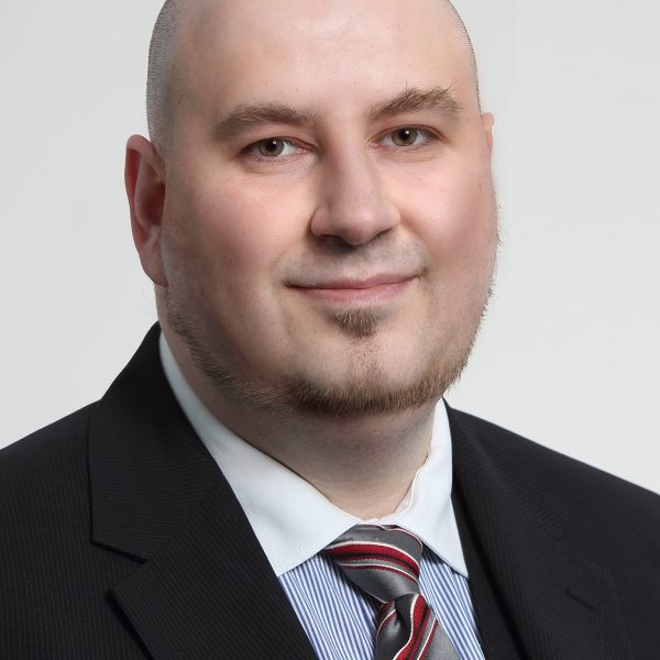 Porträtfoto von Sascha Roncevic
