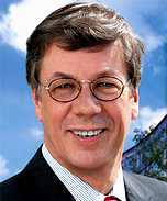Porträtfoto von Gerhard Langemeyer