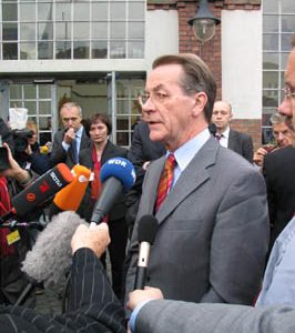 Statement von Franz Müntefering zur Diskussion um den 3. Oktober