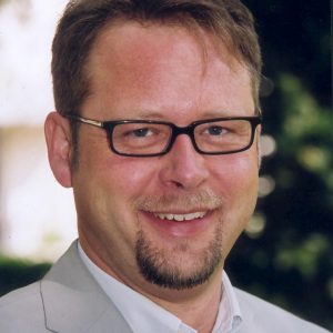 Dr. Kartsen Rudolph