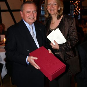 Hannelore Kraft gratuliert Ulrich Schmidt