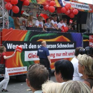Jürgen Roters, Lake Akgün auf dem CSD-Wagen