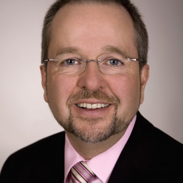 Porträtfoto von Ansgar Müller