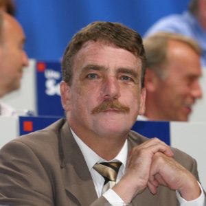 Michael Groschek beim Landesparteitag in Bochum am 14. 06. 03