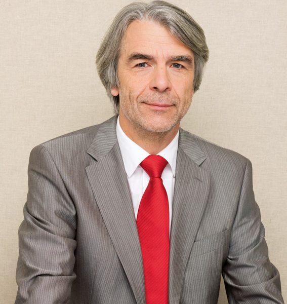 Porträtfoto von Hans Feuß