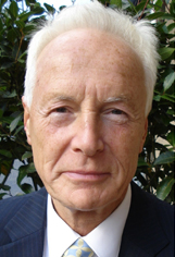 Porträtfoto von Prof. Dr. Harald Hofmann