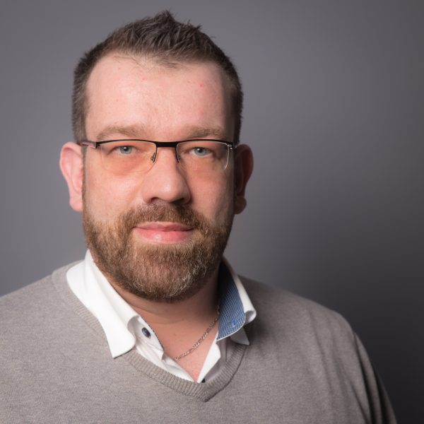 Porträtfoto von Thorben Bornemann
