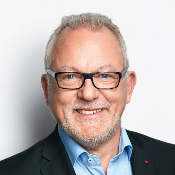 Porträtfoto von Wolfgang Hellmich, SPD NRW Bundestag