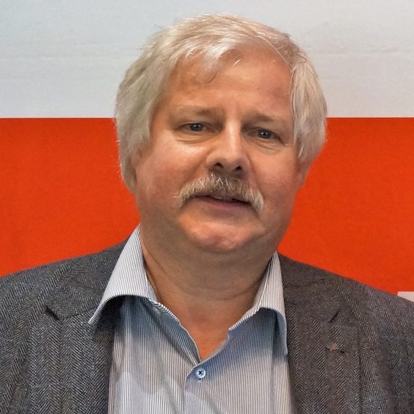 Porträtfoto von Thomas Klüh