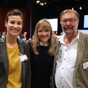 Gruppenfoto von 3 Delegierten auf dem Landesparteitag