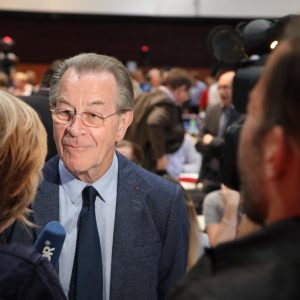 Franz Müntefering wird vom WDR interviewt