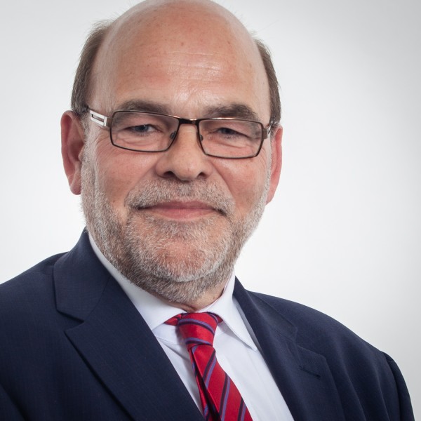 Porträtfoto von Norbert Spinrath