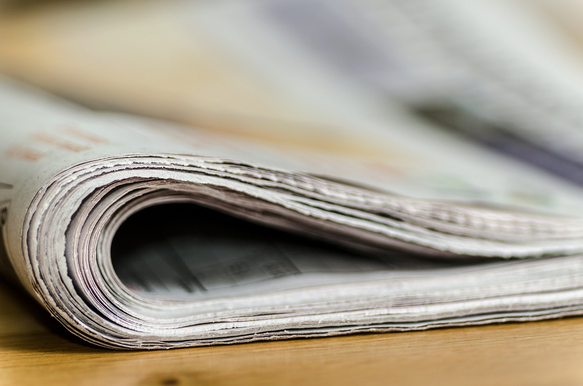 Das Bild zeigt eine Zeitung.